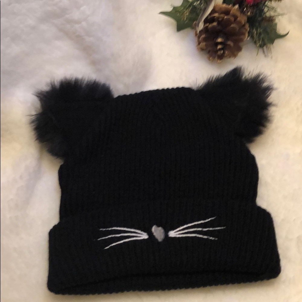 ⬇️😺 Kitty Beanie🎄